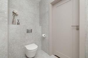 Air Conditioned Apartment in Katowice Center with Parking by Renters Prestige