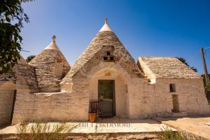 TD Dimora Le Pire Trulli with Private Jacuzzi