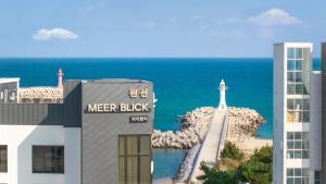 Gangneung Meerbrick Spa Pension