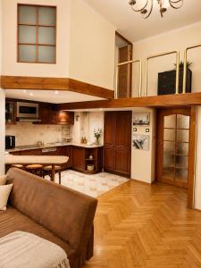 City Center Balcony Apartment