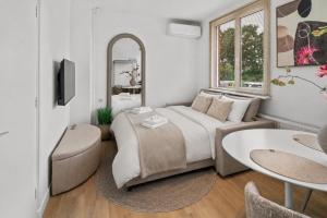 Cozy studio in Wouw, for 2 guests with balcony