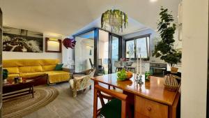 Modern apartment - right on the beach in Arguineguín