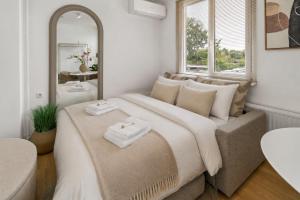 Cozy studio in Wouw, for 2 guests with balcony