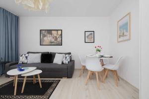 Family Apartment with a Balcony Near the Underground Ursynow