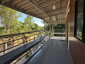 Jungle Hideaway with 4K Office and AC
