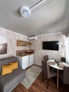 Onatah guest house