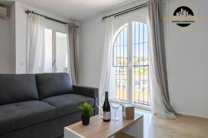 Riviera Del Sol Apartment