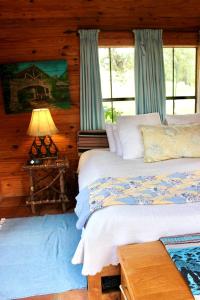 Charming Marble Falls Cabin at a Great Texas Retreat