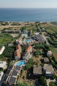 Chrispy Waterpark Resort -inclusive