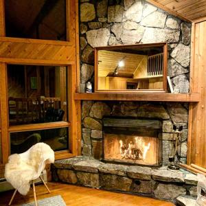 Spacious Okemo Cabin for a Weekend Getaway in Vermont