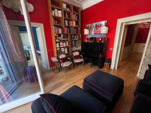 Via Cavour 246 - Monti District Bright Apartment