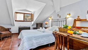 MonteCaoru - aptos. y habitaciones