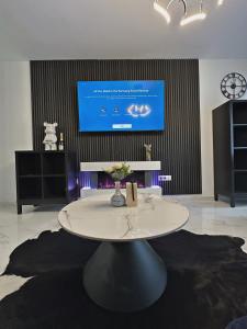 Elegant apartment in the most preferred area