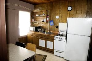 Vacation Getaway for Six on the Stunning Pickerel Lake in Wisconsin