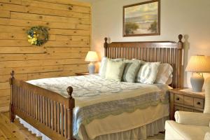 Chic Rural Suite in a Bed and Breakfast in Arrington, Virginia