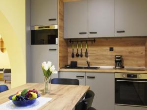 Apartment Jókai by Interhome