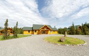 Amazing Rustic Accommodation with Free Wi-Fi on the Kenai Peninsula, Alaska
