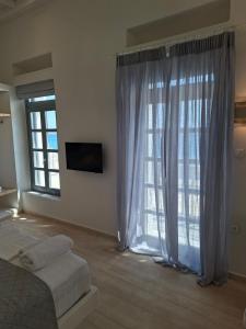 Marianna Suite