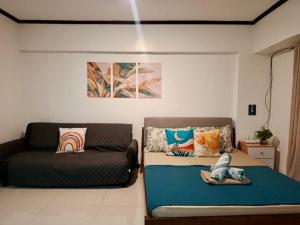 Affordable Family Studio Condo near Mactan Airport by A&C
