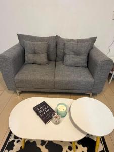 Luxury 1BR Apartment near BGC & Venice Mall
