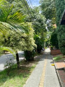 Loft independiente con excelente ubicación en laureles