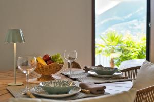 The Hidden Gem – Jacuzzi Lake View