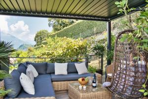 The Hidden Gem – Jacuzzi Lake View
