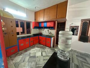 Luxury Villa Rooms Near RK Beach By KP Suites Vizag