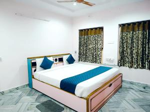 Luxury Villa Rooms Near RK Beach By KP Suites Vizag