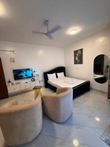 Coastal comfort studio apartment