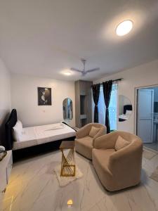 Coastal comfort studio apartment