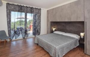 Gorgeous Apartment In Viterbo With Wifi