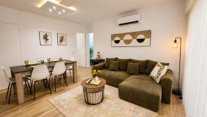 Atlantic Beach Apartment