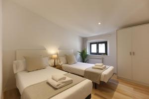 Bravissimo Abeuradors, 3 bedrooms in the Barri Vell