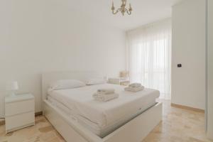 GuestHost - Spacious Terrace Flat X7 MM2 Udine