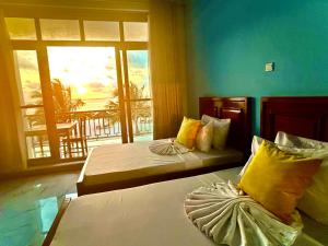Ocean View Luxury Suite Zanzibar Pool and Beachfront