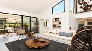 Villa Romeu & Julieta, with "heated" pool by Cleverdetails in Vilamoura
