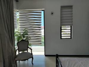 Modern villa, with pool, 5 minutes walk to beach