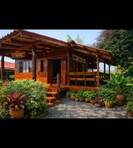 parilorhouse