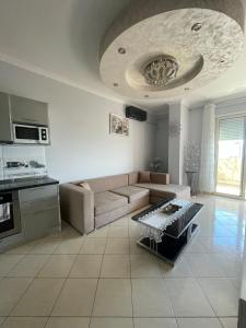 Front Sea View 2 Bedroom Beach Area