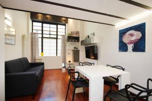 The Vault Loft Tricolore - Mattoni & Design