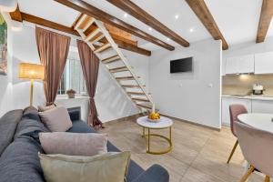 Ani Apartment