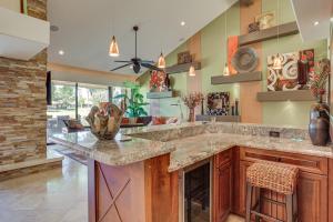 Extended Getaway in the Heart of Palm Desert