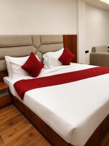 Hotel Varanasi Ganges Opposite Banaras Railway Station