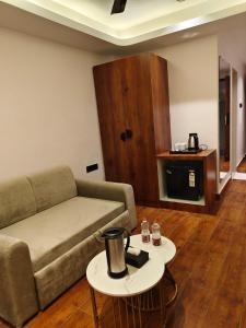 Hotel Varanasi Ganges Opposite Banaras Railway Station