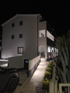 Apartments Triton