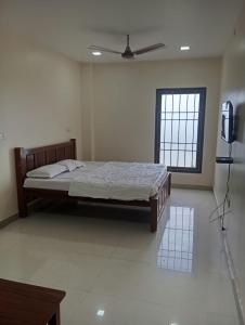 PG Mahal & Residency Mahal & Residency