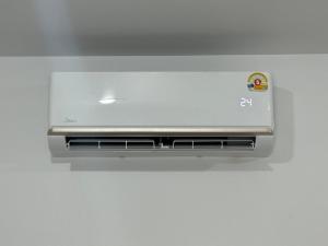 Brand New 2026 Bungalow with 4K Workstation