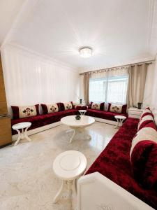Opaline - Hospitals - Wi-Fi - Tram - Parking