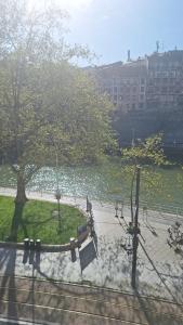 De frente a la ría